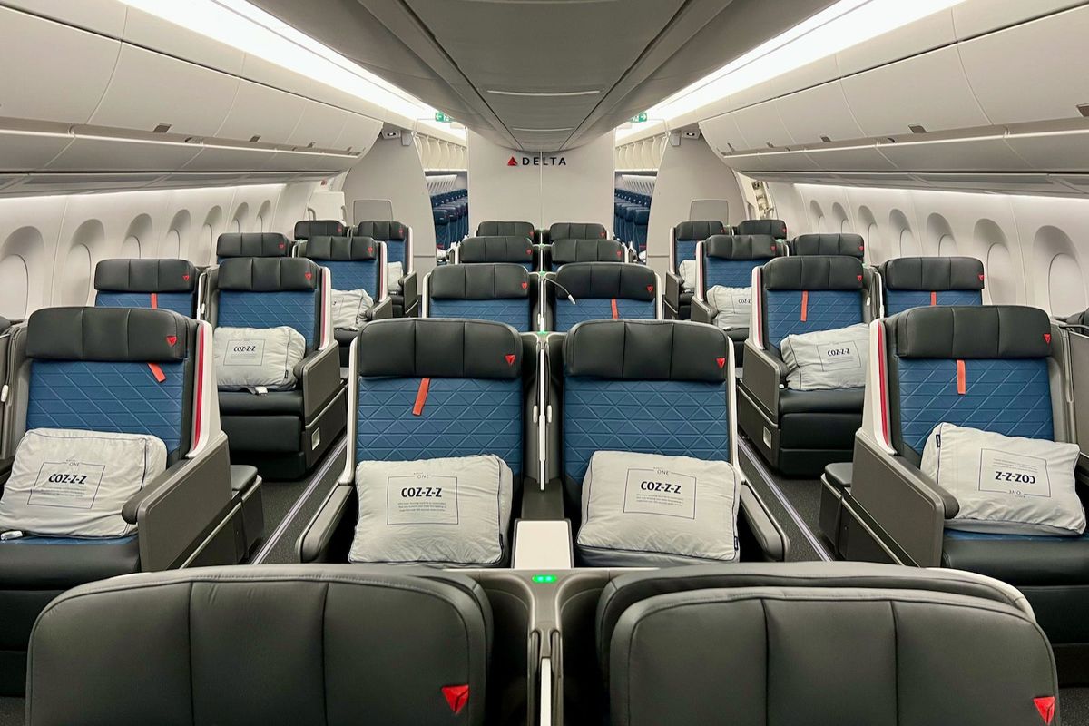 Khoang ghế Delta Airlines